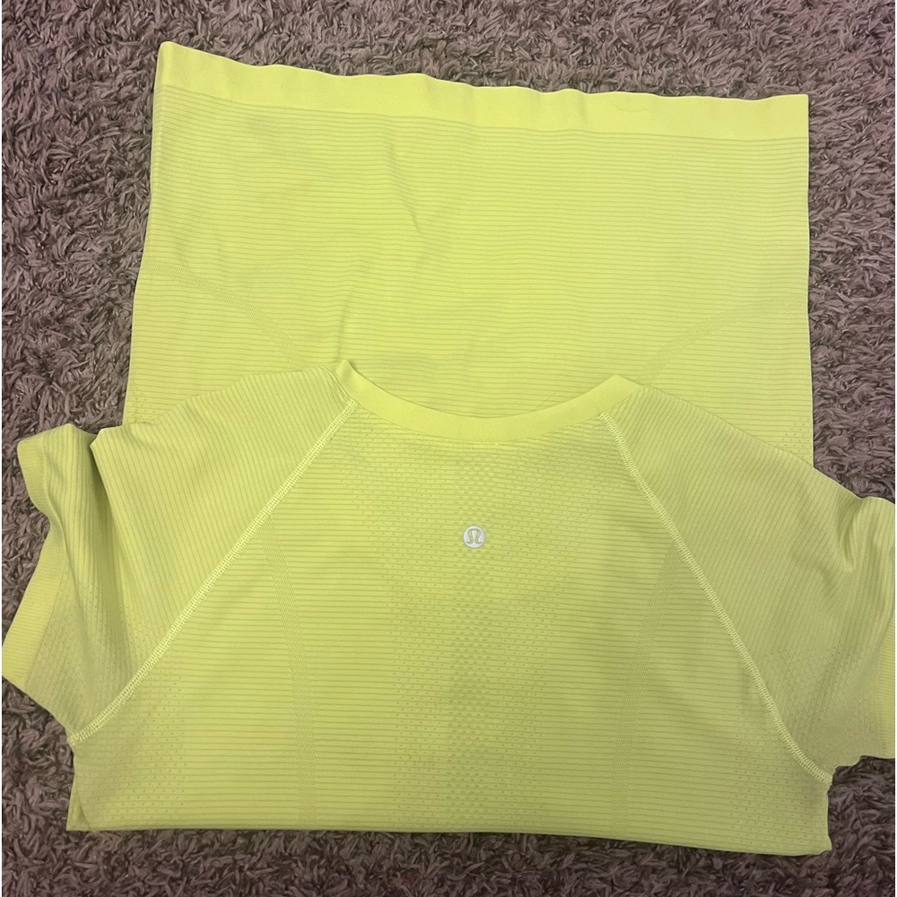 Lululemon Faded Zap Swiftly Tech Short Sleeve 2.0